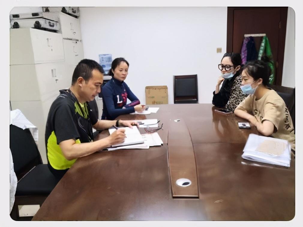 床上用品清货叫卖语,床上用品清仓大甩卖，品质生活，实惠到底！