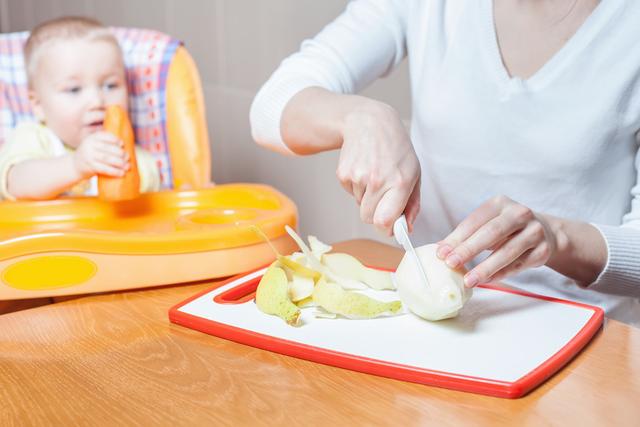 八个月宝宝能吃藕吗,八个月的宝宝能否吃藕，营养与辅食添加的探讨