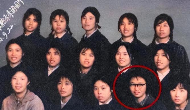 两个月宝宝看电视好吗,两个月宝宝看电视是否好？探讨婴儿早期电视暴露的影响
