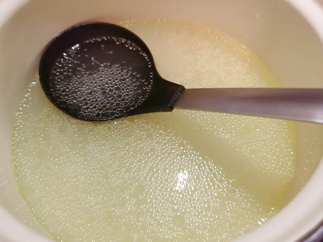9个月可以吃豆腐吗,婴儿辅食，关于9个月大的宝宝是否可以吃豆腐的探讨