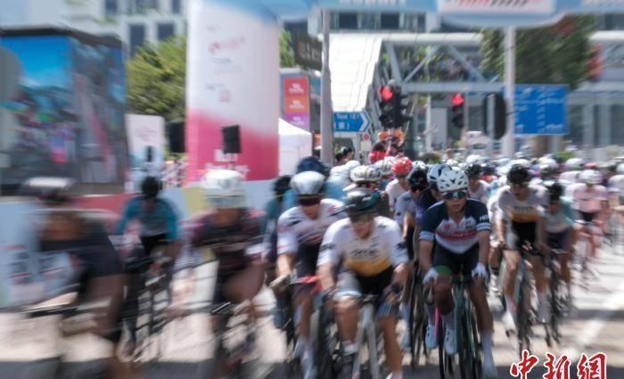 2024香港全年免费资料|特异释义解释落实,特异释义下的香港未来展望，关于2024全年免费资料的落实与实施