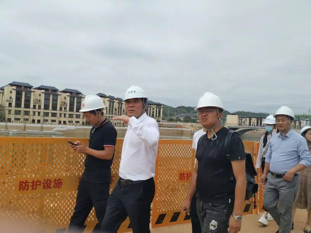 香港今晚必开一肖|门工释义解释落实,香港今晚必开一肖——门工释义解释落实背后的真相与警示